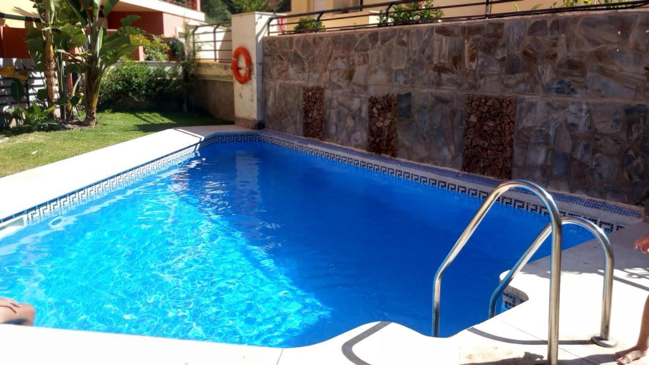 Appartement Costa Del Golf à Torre de Benagalbon Extérieur photo